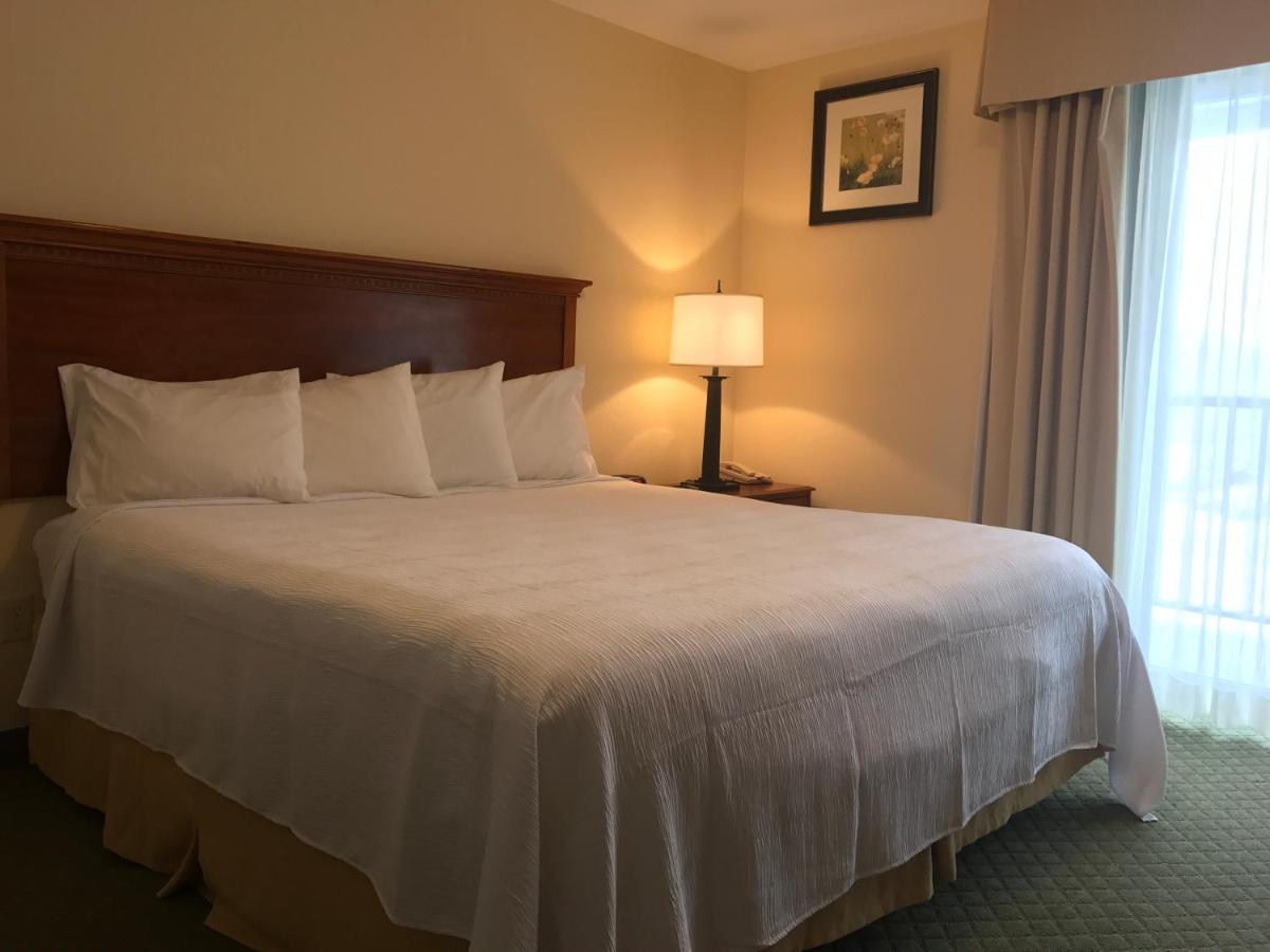 White River Inn & Suites Уайт-Ривер-Джанкшн Экстерьер фото