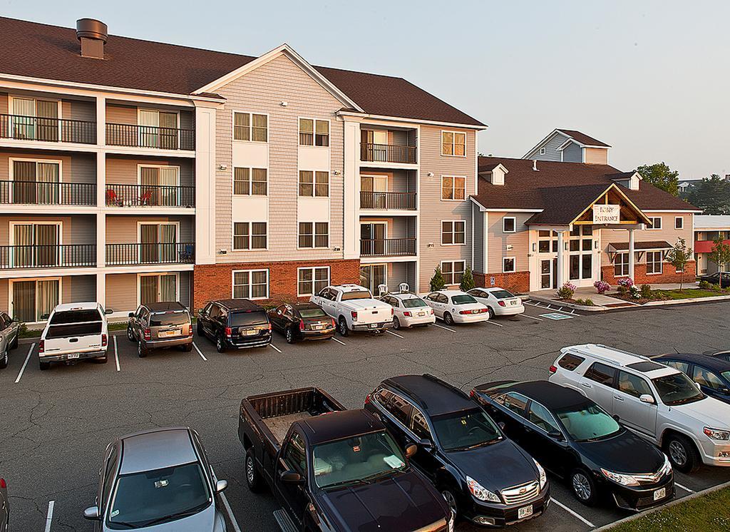 White River Inn & Suites Уайт-Ривер-Джанкшн Экстерьер фото