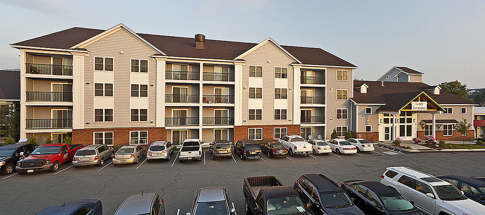 White River Inn & Suites Уайт-Ривер-Джанкшн Экстерьер фото