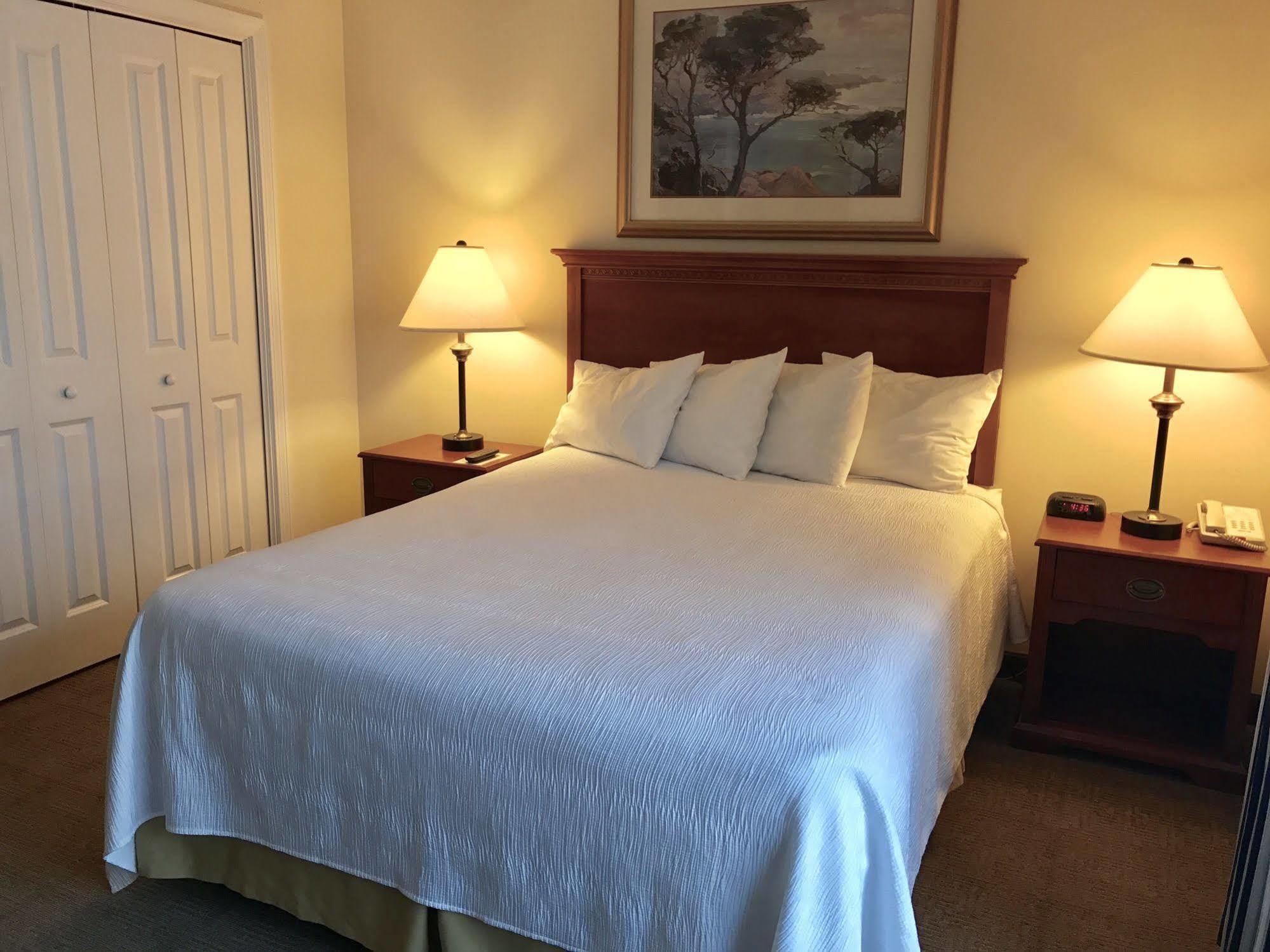 White River Inn & Suites Уайт-Ривер-Джанкшн Экстерьер фото