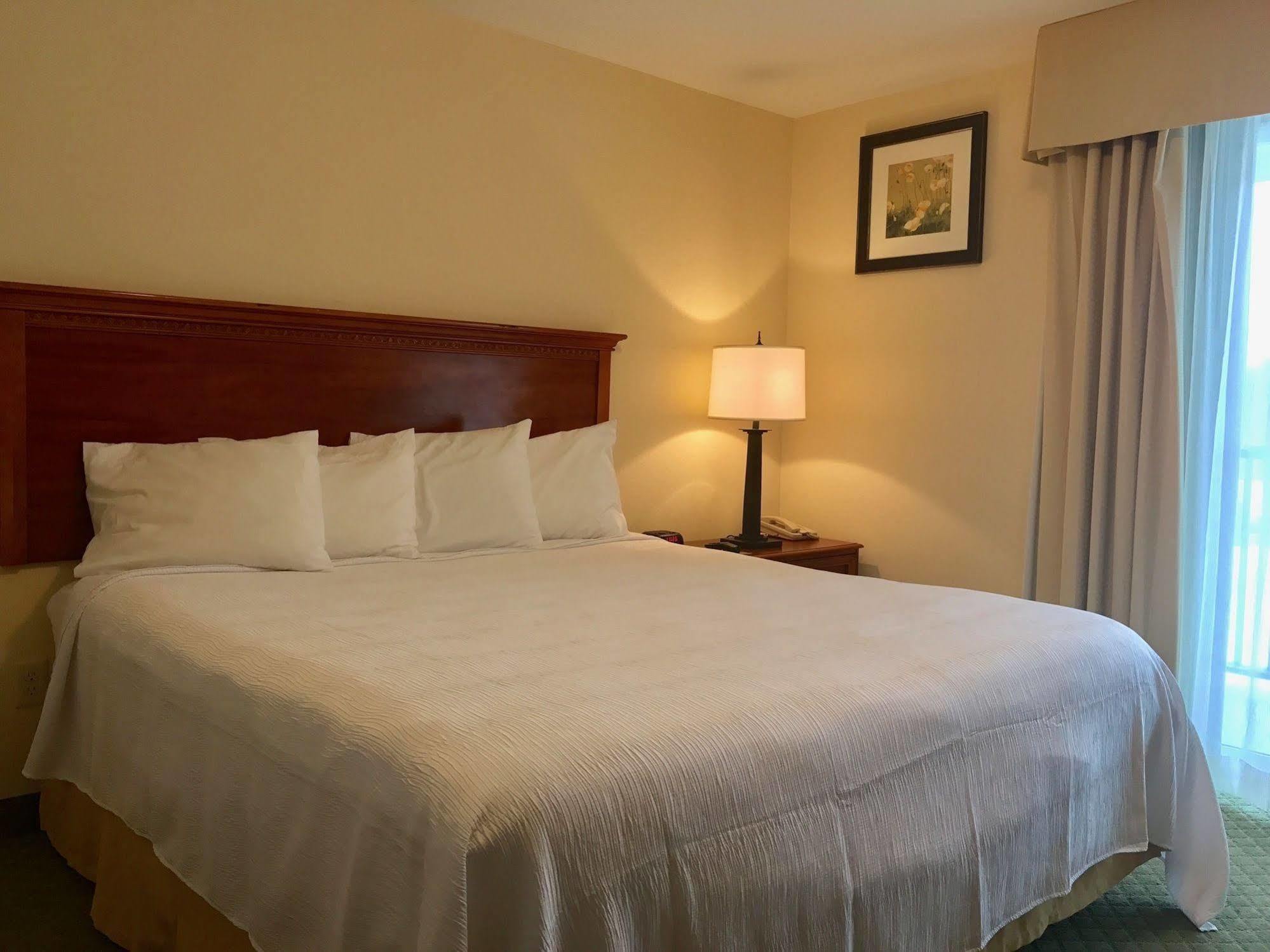 White River Inn & Suites Уайт-Ривер-Джанкшн Экстерьер фото