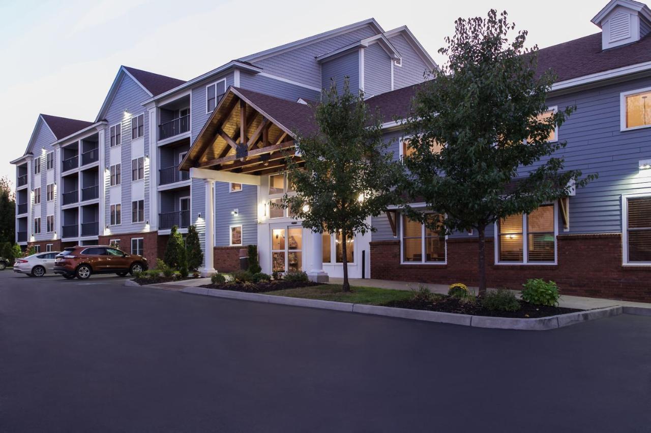 White River Inn & Suites Уайт-Ривер-Джанкшн Экстерьер фото